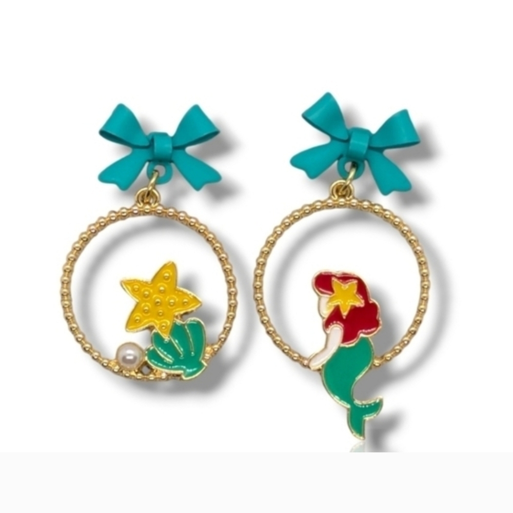 "Part of Your World" Asymmetrical Ariel Bow Hoops Park Accessory